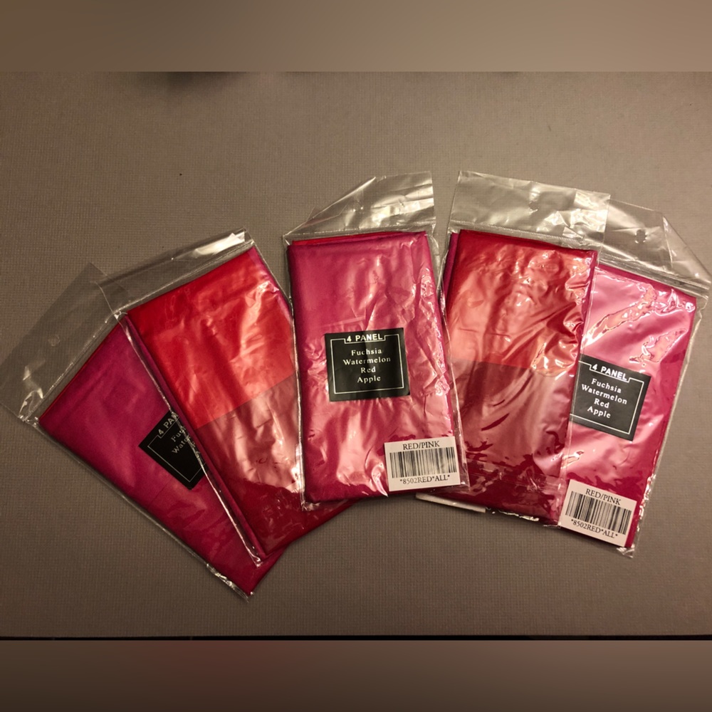 🟥Set of 5 Pocket Squares🟥